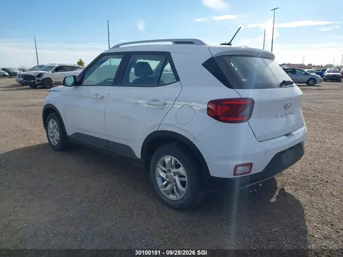 2023 Hyundai Venue Sel/limited VIN KMHRC8A39PU215686 фото 3