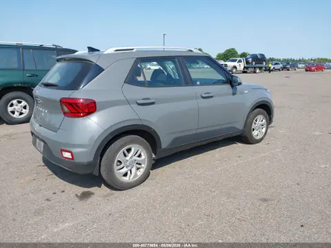 2020 Hyundai Venue Sel VIN KMHRC8A33LU015574 фото 4