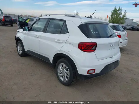 2026 Hyundai Venue Sel VIN KMHRC8A30TU450004 фото 3
