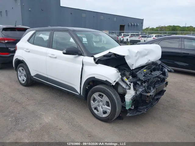 2021 Hyundai Venue VIN KMHRB8A37MU113981 фото 1