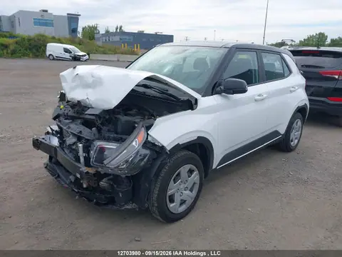 2021 Hyundai Venue VIN KMHRB8A37MU113981 фото 2
