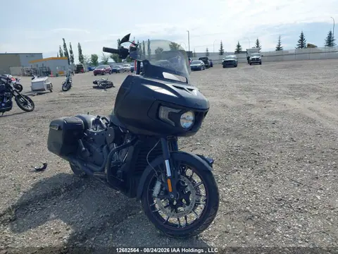 2020 INDIAN MOTORCYCLE CO. Challenger Dark Horse VIN 56KLCDRRXL3387019 фото 1