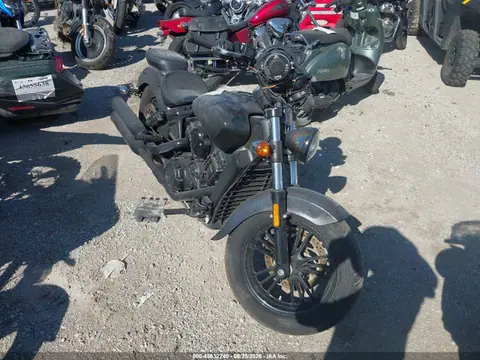 56KMSA117J3125399 — 2018 Indian Motorcycle Co. Scout Sixty/Abs, Угон (Theft), фото до ремонта