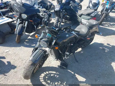 2018 INDIAN MOTORCYCLE CO. Scout Sixty/abs VIN 56KMSA117J3125399 фото 2