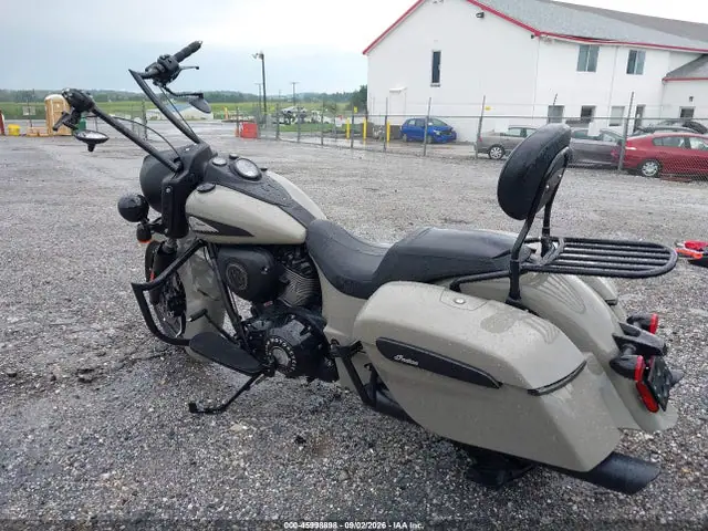 56KTJDBB4P3423540 — 2023 Indian Motorcycle Co. Springfield Dark Horse, фото 3 с аукциона IAAI 30.09.2026, Передняя часть