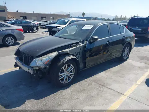 2015 Infiniti Q40 VIN JN1CV6AR7FM524071 фото 2