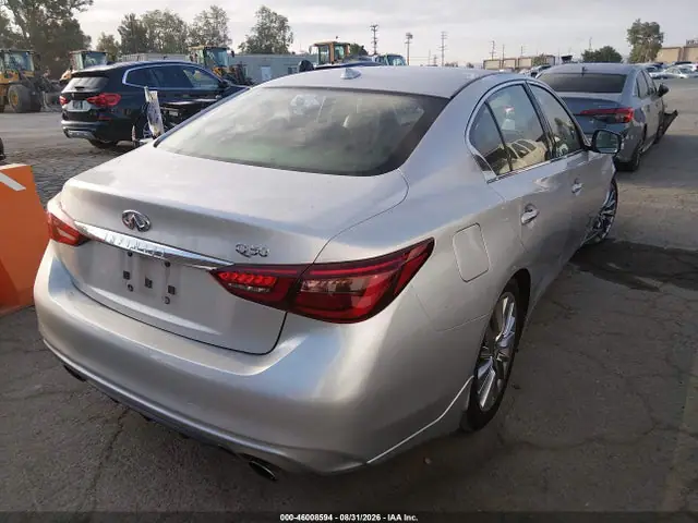 JN1EV7AP1JM358863 — 2018 Infiniti Q50 3.0T Luxe, фото 4 с аукциона IAAI 14.10.2026, Угон