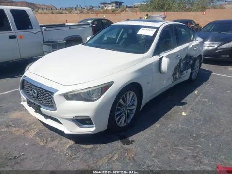 2018 Infiniti Q50 3.0t Luxe VIN JN1EV7AP3JM358668 фото 2