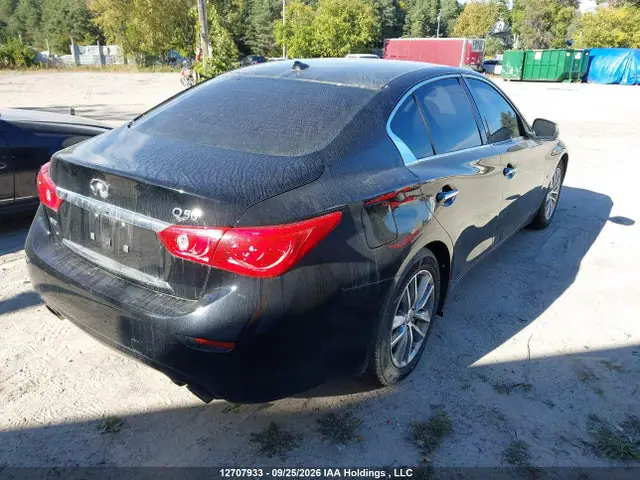 JN1EV7AR5HM841378 — 2017 Infiniti Q50 3.0T, фото 4 с аукциона IAAI 13.10.2026, Подтопление