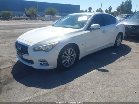2014 Infiniti Q50 Premium VIN JN1BV7APXEM686680 фото 2