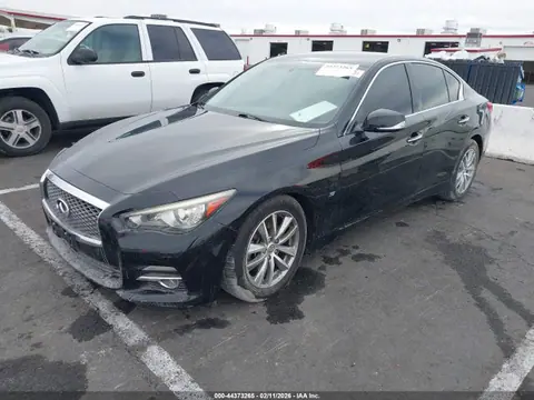 2015 Infiniti Q50 Premium VIN JN1BV7APXFM357608 фото 2
