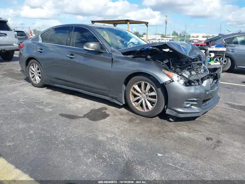 JN1BV7AP0FM339974 — 2015 Infiniti Q50, Передняя часть, фото до ремонта