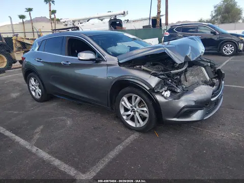 SJKCH5CP1JA057327 — 2018 Infiniti QX30 Luxury, Передняя часть (Front End), фото до ремонта