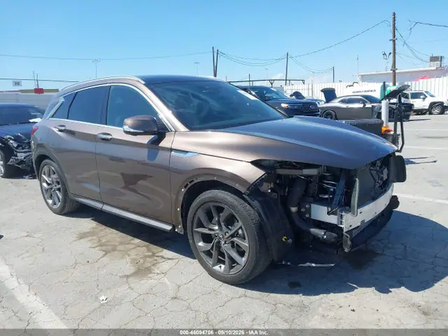 3PCAJ5M1XKF105411 — 2019 Infiniti QX50 Essential, Передняя часть (Front End), фото до ремонта