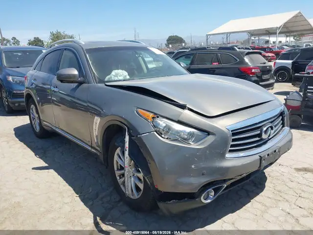JN8CS1MU1FM381289 — 2015 Infiniti QX70, Передняя часть (Front End), фото до ремонта