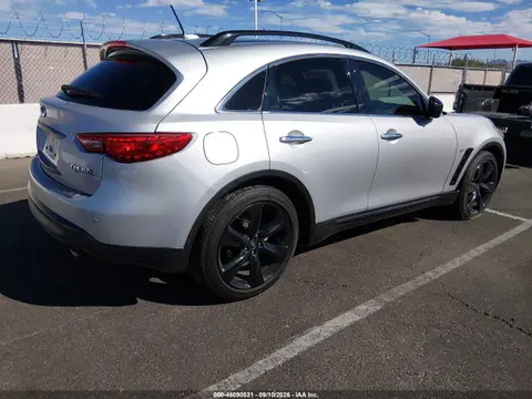 2015 Infiniti QX70 VIN JN8CS1MU7FM380289 фото 4