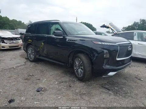 JN8AZ3DB5S9402574 — 2025 Infiniti QX80 Sensory AWD, Left & Right Side, фото до ремонта