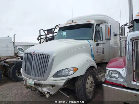 2015 International Prostar VIN 3HSDJAPR5FN586209 фото 2