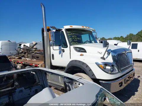3HTGSSNT6HN478484 — 2017 International Workstar 7600, Задняя часть, фото до ремонта