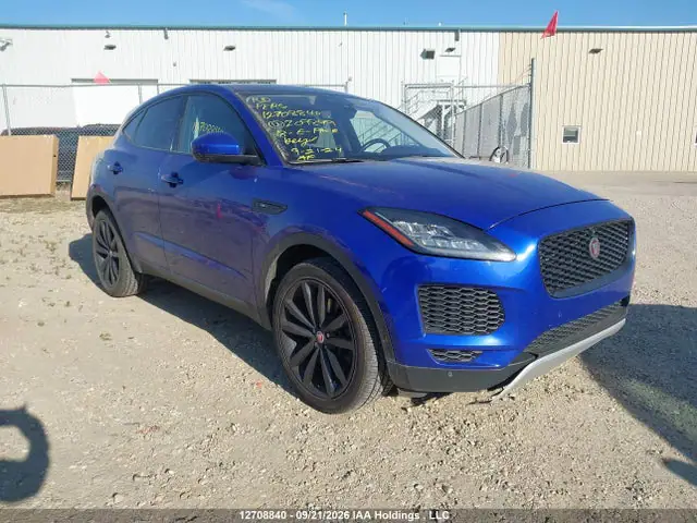 SADFP2FX6J1Z09849 — 2018 Jaguar E-Pace SE, Передняя часть (Front), фото до ремонта