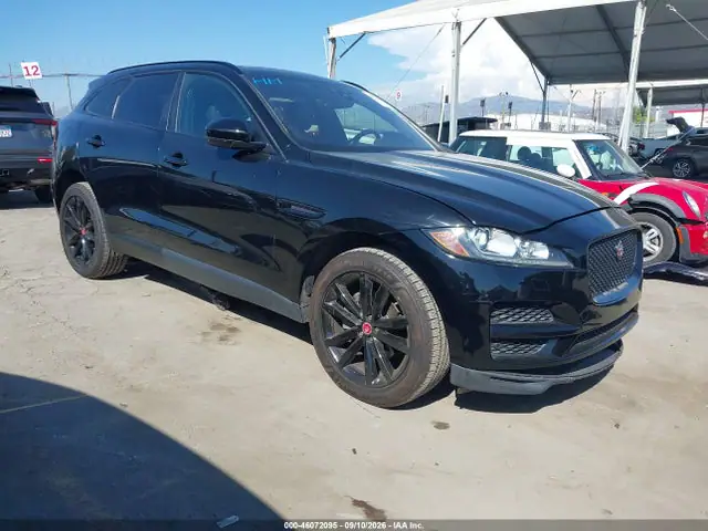 SADCK2FX6LA618031 — 2020 Jaguar F-Pace Prestige P250 AWD Automatic, Передняя часть слева (Left Front), фото до ремонта