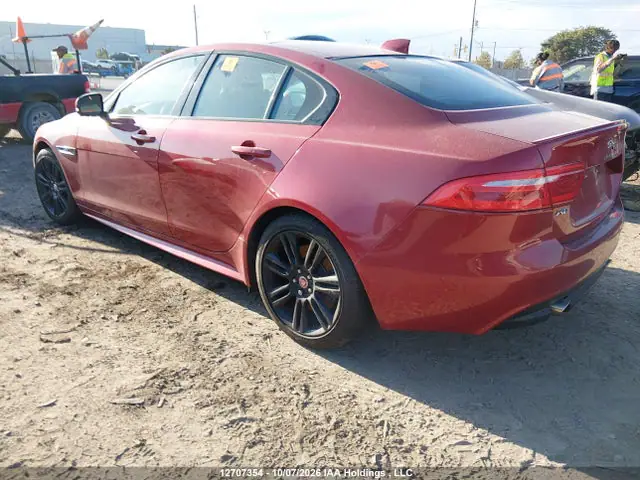 SAJAL4FX9JCP22933 — 2018 Jaguar Xe 25T R-Sport, фото 3 с аукциона IAAI 14.10.2026, Биологическая или химическая опасность