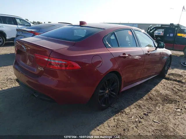 SAJAL4FX9JCP22933 — 2018 Jaguar Xe 25T R-Sport, фото 4 с аукциона IAAI 14.10.2026, Биологическая или химическая опасность