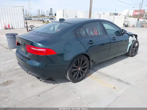 2017 Jaguar Xe 35t Prestige VIN SAJAE4BV3HA975458 фото 4