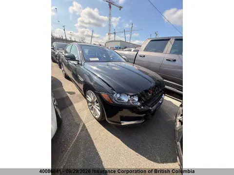 SAJBK4FN8JCY59142 — 2018 Jaguar XF, Передняя часть (Front), фото до ремонта