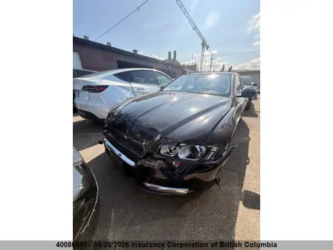 2018 Jaguar XF VIN SAJBK4FN8JCY59142 фото 2