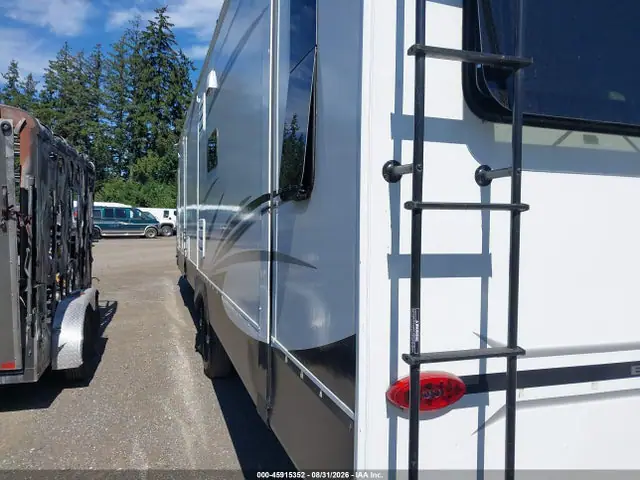 1UJBJ0BU7M1EF0247 — 2021 Jayco Eagle, фото 3 с аукциона IAAI 30.09.2026, Задняя часть справа