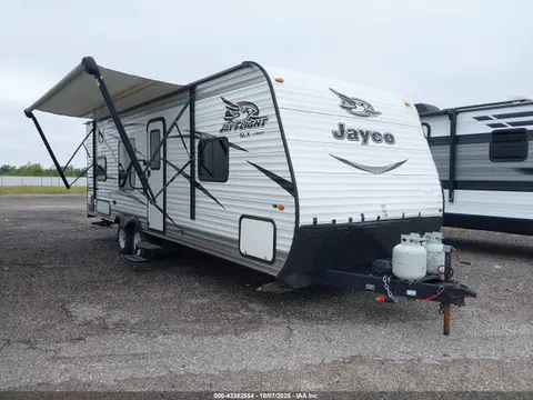 1UJBJ0BN8J17V1518 — 2018 Jayco Jay Flight Slx 264 B, Град (Hail), фото до ремонта