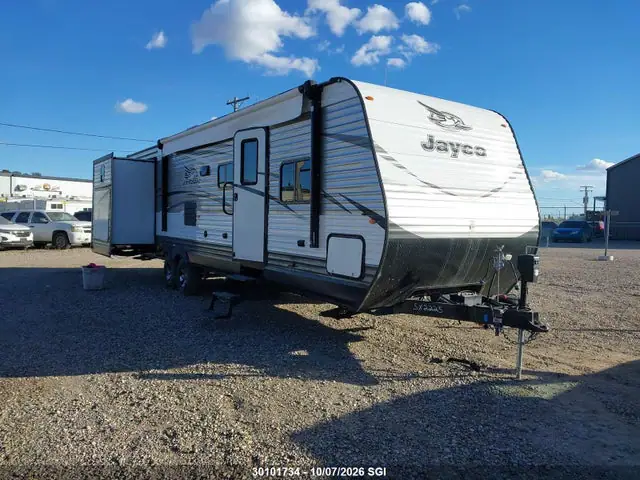 1UJBJ0BT8J1TV0338 — 2018 Jayco JAY Flight, Град (Hail), фото до ремонта
