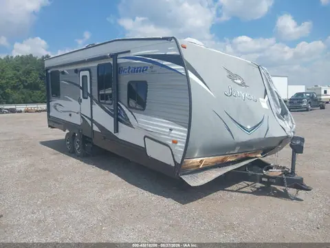 1UJBJSBP5G1V30061 — 2016 Jayco Other, Передняя часть слева (Left Front), фото до ремонта