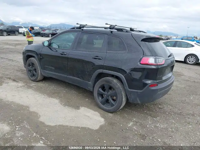 1C4PJMMB0PD113495 — 2023 Jeep Cherokee Altitude Lux, фото 3 с аукциона IAAI 14.10.2026, Изъят кредитором