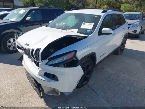 2016 Jeep Cherokee Altitude VIN 1C4PJLCB8GW158734 фото 2