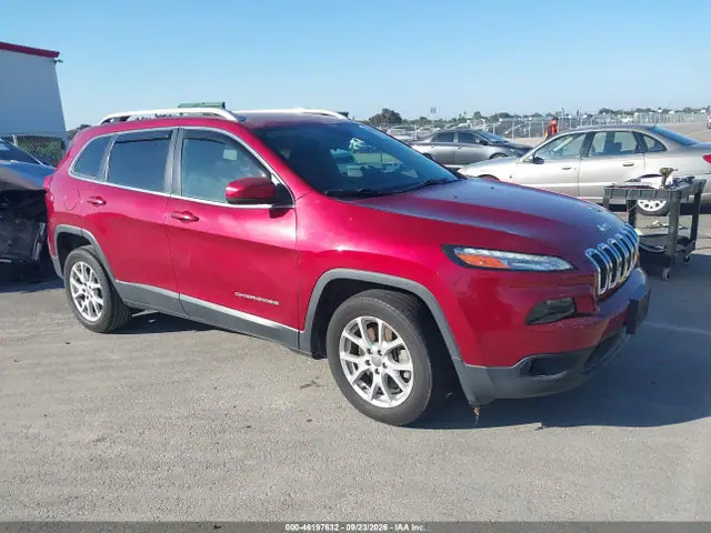 1C4PJLCS0HW603677 — 2017 Jeep Cherokee Latitude FWD, Естественный износ (Normal Wear & Tear), фото до ремонта