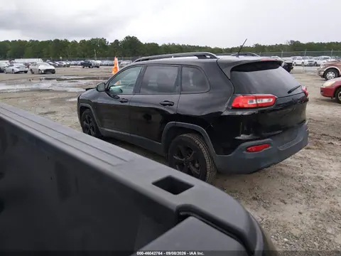 2018 Jeep Cherokee Latitude Fwd VIN 1C4PJLCB8JD620583 фото 3