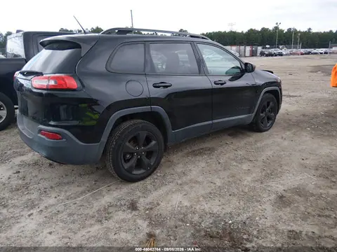 2018 Jeep Cherokee Latitude Fwd VIN 1C4PJLCB8JD620583 фото 4