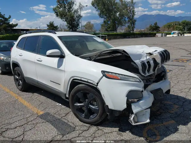 1C4PJLCX2JD558741 — 2018 Jeep Cherokee Latitude FWD, Передняя часть (Front End), фото до ремонта