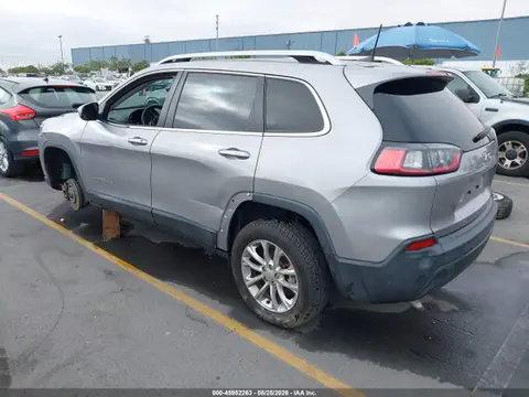 2019 Jeep Cherokee Latitude Fwd VIN 1C4PJLCB0KD220504 фото 3