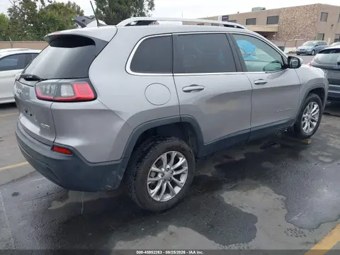 2019 Jeep Cherokee Latitude Fwd VIN 1C4PJLCB0KD220504 фото 4