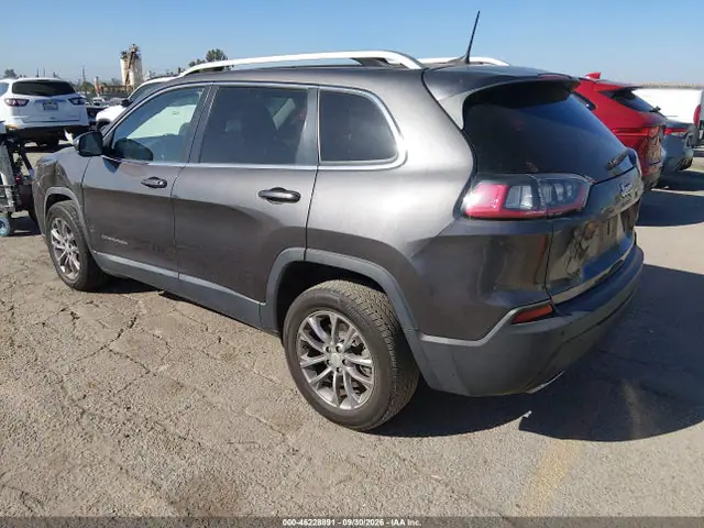 1C4PJLMX3MD169366 — 2021 Jeep Cherokee Latitude Lux FWD, фото 3 с аукциона IAAI 14.10.2026, Передняя часть слева