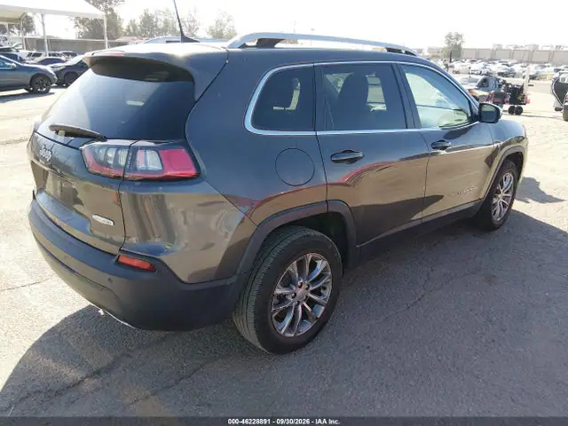 1C4PJLMX3MD169366 — 2021 Jeep Cherokee Latitude Lux FWD, фото 4 с аукциона IAAI 14.10.2026, Передняя часть слева