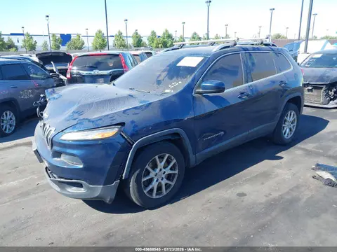 2018 Jeep Cherokee Latitude Plus 4x4 VIN 1C4PJMLXXJD530787 фото 2