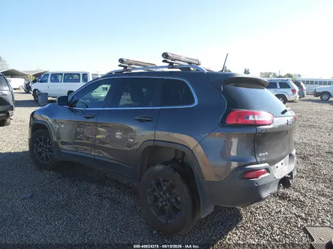 2018 Jeep Cherokee Latitude Plus 4x4 VIN 1C4PJMLX3JD508033 фото 3