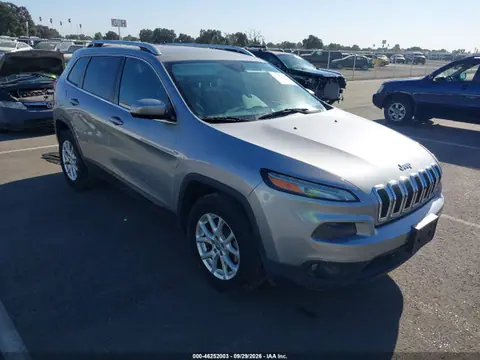 1C4PJMCB3EW252569 — 2014 Jeep Cherokee Latitude, Естественный износ (Normal Wear & Tear), фото до ремонта