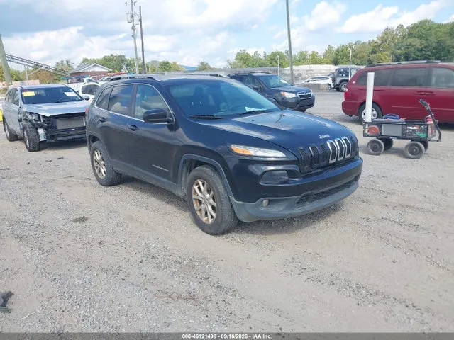 2015 Jeep Cherokee Latitude VIN 1C4PJMCB6FW647718 фото 1