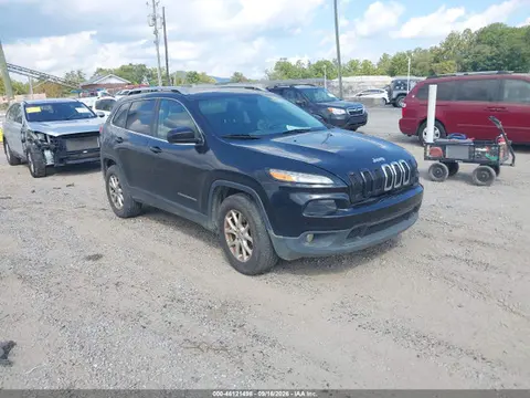 1C4PJMCB6FW647718 — 2015 Jeep Cherokee Latitude, Биологическая или химическая опасность (Biohazard), фото до ремонта