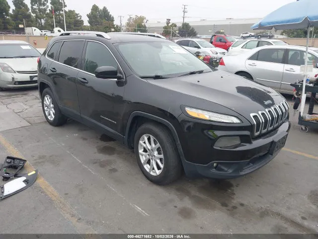 2015 Jeep Cherokee Latitude VIN 1C4PJMCS4FW774709 фото 1